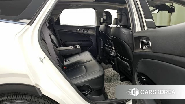 Kia Sportage 5th Generation Hybrid 2022 Белый из Кореи, фото 3