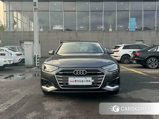 Audi A4L 2023 Темно-серый из Китая, фото 3