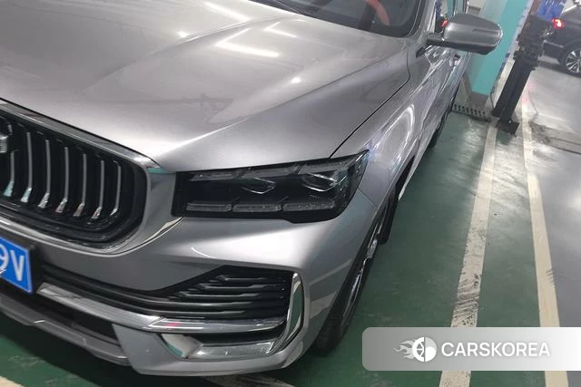 Geely Automobile Xingyue L 2026 Серебристо-серый из Китая, фото 3