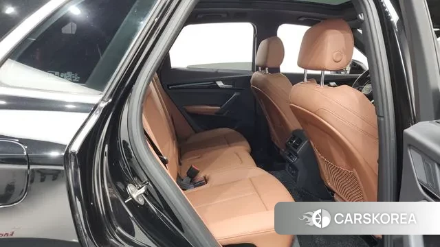 Audi Q5 (FY) 2021 Черный из Кореи, фото 3