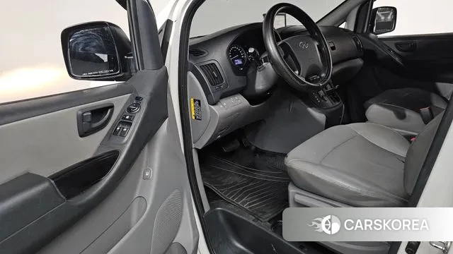 Hyundai The New Grand Starex 2019 Белый из Кореи, фото 3