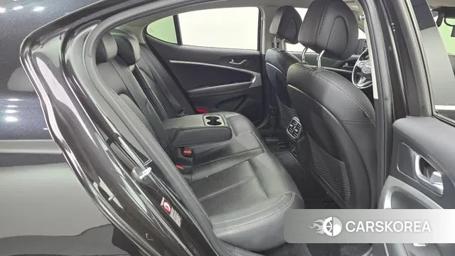 Genesis G70 2018 Черный из Кореи, фото 3