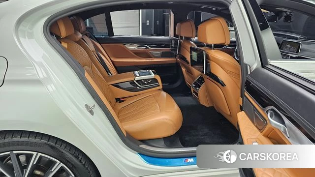 BMW 7 Series (G11) 2021 Белый из Кореи, фото 3