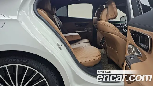 Mercedes-Benz E-Class W214 2024 Белый из Кореи, фото 3