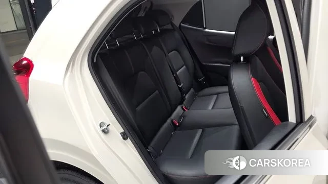 Kia Morning Urban (JA) 2022 Жемчужный цвет из Кореи, фото 3