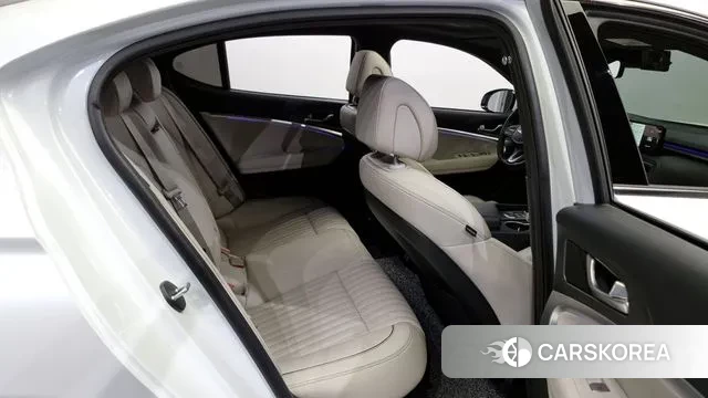 Genesis The New G70 2024 Белый из Кореи, фото 3