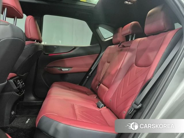 Lexus NX350h Second generation 2024 Песочный из Кореи, фото 3