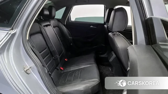 Volkswagen 7th Generation of Jetta 2021 Серебристо-серый из Кореи, фото 3