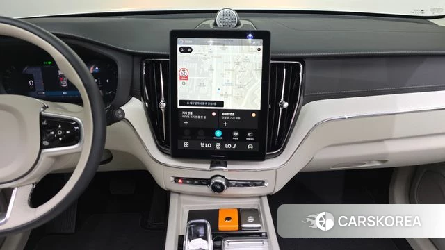 Volvo XC60 second Generation 2025 Белый из Кореи, фото 3
