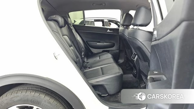Kia Sportage The Bold 2021 Белый из Кореи, фото 3