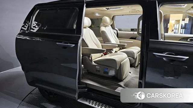 Kia The New Carnival 4th Generation 2023 Черный из Кореи, фото 3