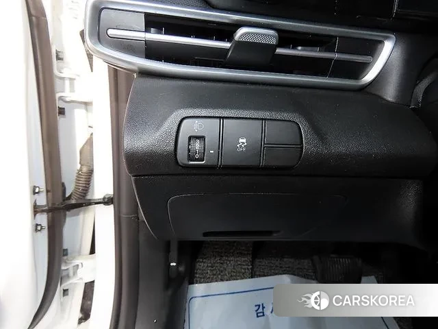 Hyundai The New Avante (CN7) 2023 Белый из Кореи, фото 3