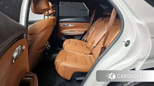 Genesis GV70 2023 Белый из Кореи, фото 3