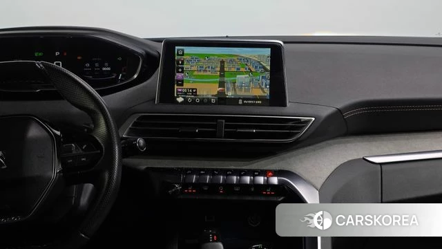 Peugeot 5008 second generation 2019 Белый из Кореи, фото 3