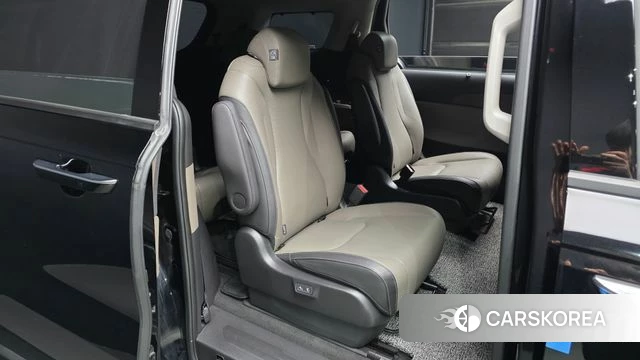 Kia The New Carnival 4th Generation 2024 Черный из Кореи, фото 3