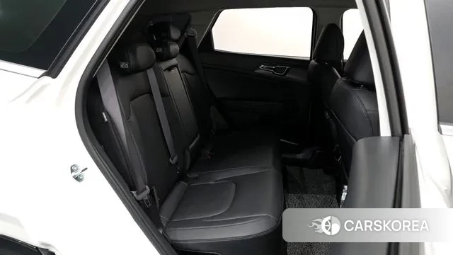 Kia The New Sportage 5th Generation Hybrid 2025 Белый из Кореи, фото 3