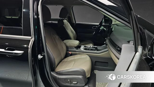 Kia The New Carnival 4th Generation 2024 Черный из Кореи, фото 3