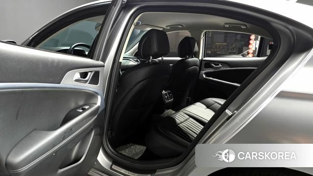 Genesis The New G70 2021 Серебряный из Кореи, фото 3