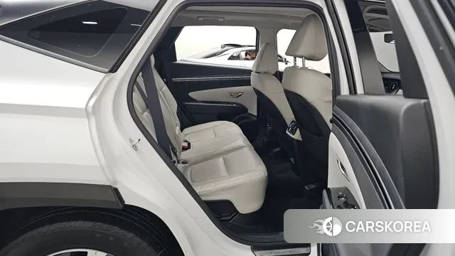 Hyundai Tucson Hybrid (NX4) 2022 Белый из Кореи, фото 3