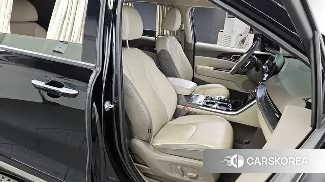 Kia Carnival 4th generation 2022 Черный из Кореи, фото 3