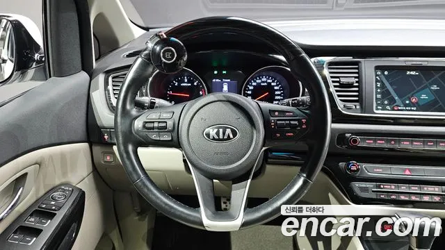 Kia The New Carnival id 2393746 из Кореи 3