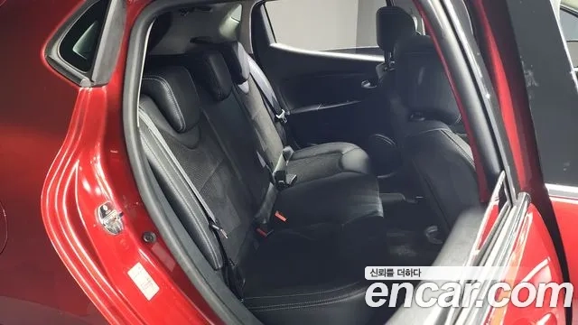 Renault Korea (Samsung) Clio 2019 Красный из Кореи, фото 3