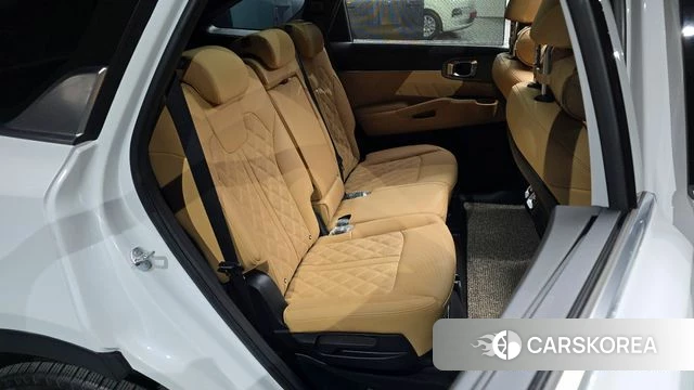 Kia Sorento 4th Generation 2023 Белый из Кореи, фото 3