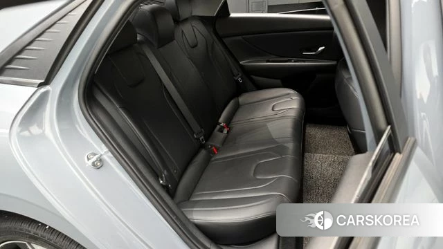 Hyundai Avante (CN7) 2020 Небесно-голубой из Кореи, фото 3