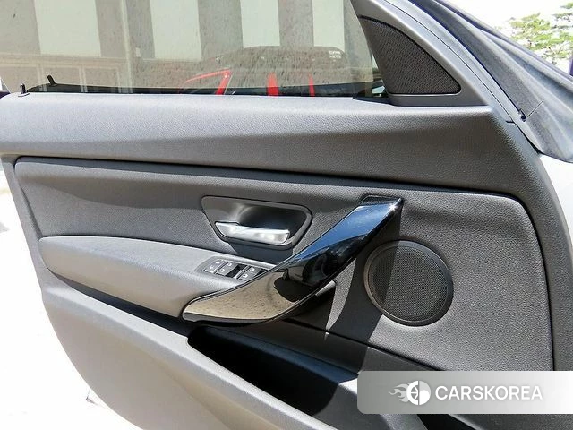 BMW 3 Series GT (F34) 2020 Серебряный из Кореи, фото 3