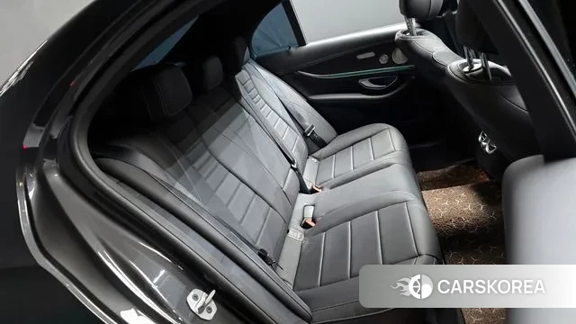 Mercedes-Benz E-Class W213 2022 Серый из Кореи, фото 3