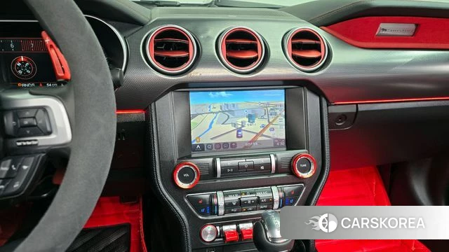 Ford Mustang 2021 Белый из Кореи, фото 3
