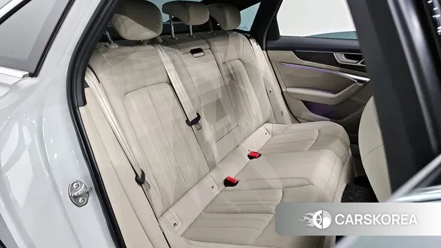 Audi A6 (C8) 2020 Белый из Кореи, фото 3