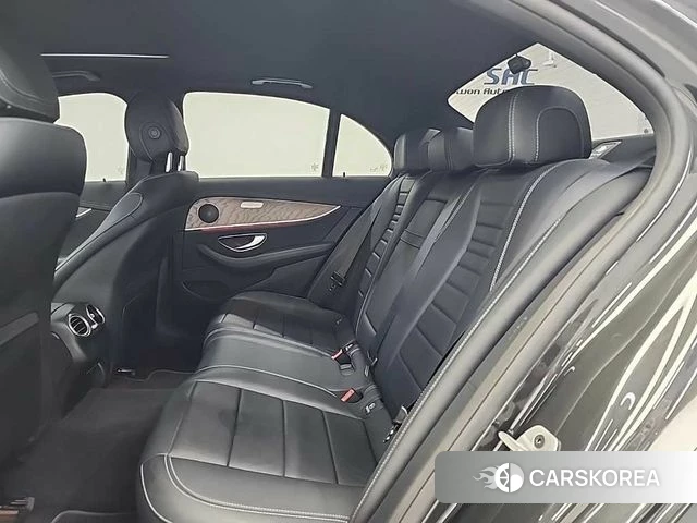 Mercedes-Benz E-Class W213 2021 Черный из Кореи, фото 3