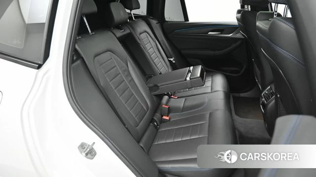 BMW iX3 2023 Белый из Кореи, фото 3