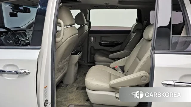 Kia All New Carnival 2018 Белый из Кореи, фото 3