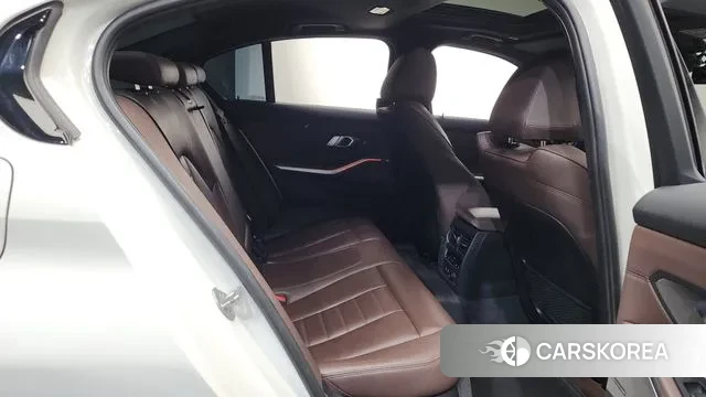 BMW 3 Series (G20) 2020 Белый из Кореи, фото 3