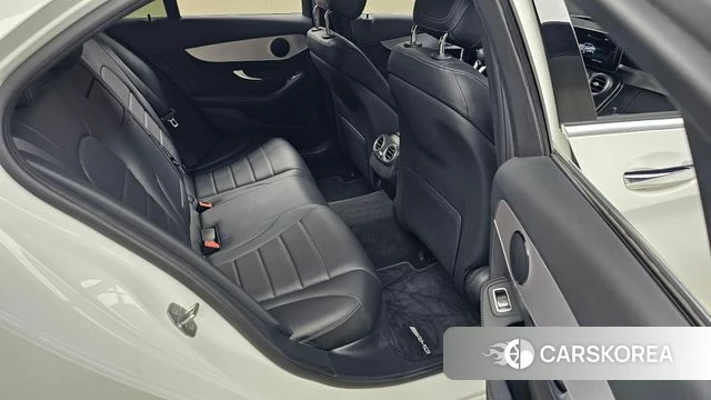 Mercedes-Benz C-Class W205 2021 Белый из Кореи, фото 3