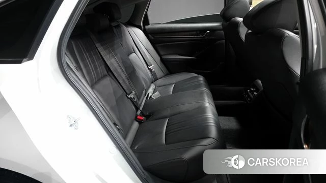 Honda Accord 10th Generation 2022 Белый из Кореи, фото 3