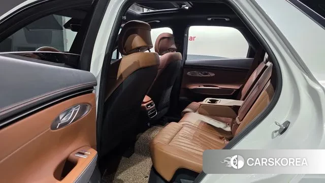 Genesis GV70 2022 Белый из Кореи, фото 3