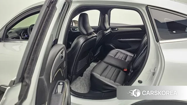 Renault Korea (Samsung) XM3 2024 Белый из Кореи, фото 3