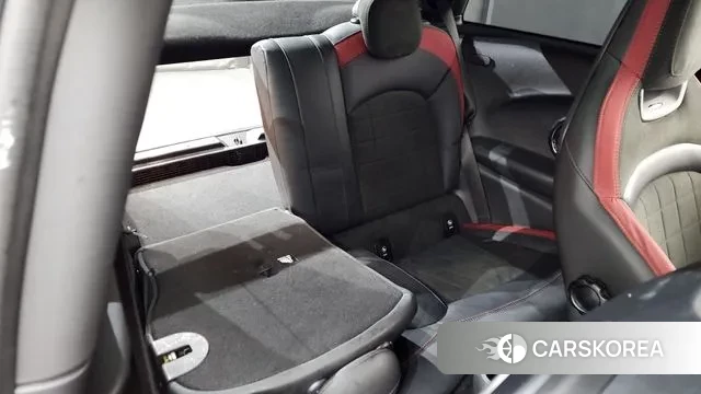 Mini Cooper S 2019 Красный из Кореи, фото 3