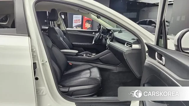 Kia K5 3rd generation 2022 Белый из Кореи, фото 3