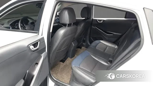 Hyundai Ionic Hybrid 2018 Белый из Кореи, фото 3