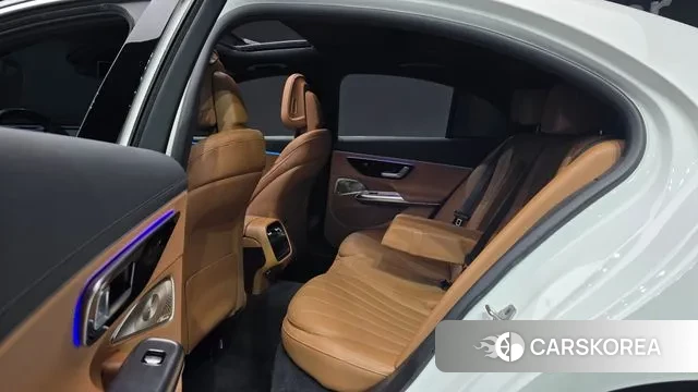 Mercedes-Benz E-Class W214 2025 Белый из Кореи, фото 3