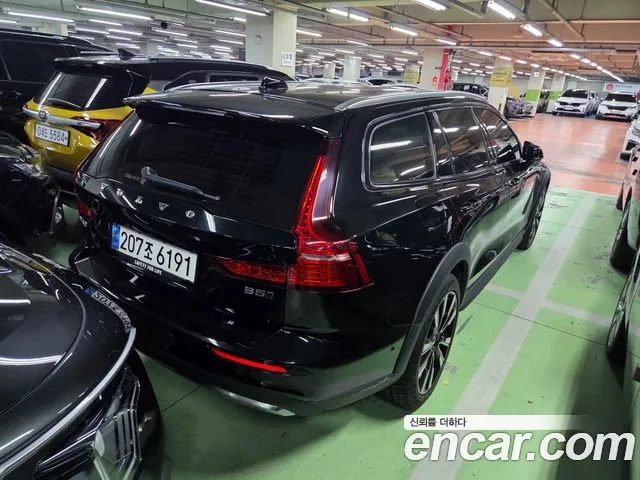 Volvo V60 Cross-Country 2nd Generation id 2878951 из Кореи 3