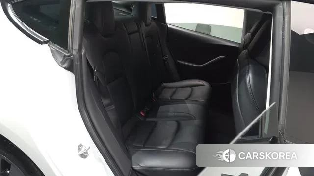 Tesla Model 3 2021 Белый из Кореи, фото 3