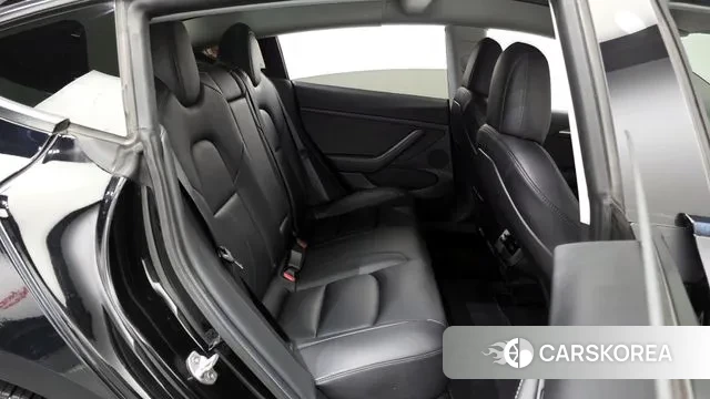 Tesla Model 3 2021 Черный из Кореи, фото 3