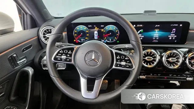 Mercedes-Benz A-Class W177 2021 Белый из Кореи, фото 3