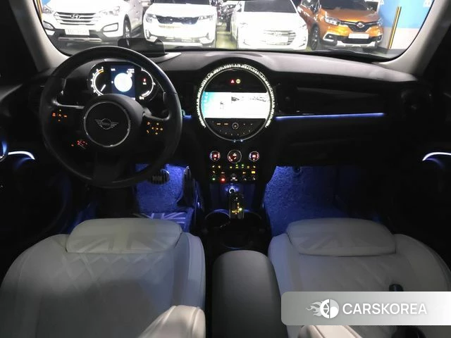 Mini Cooper 2023 Серебристо-серый из Кореи, фото 3