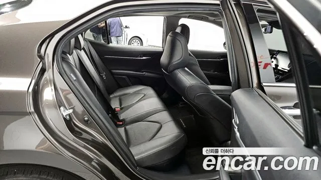 Toyota Camry (XV70) id 2848758 из Кореи 3